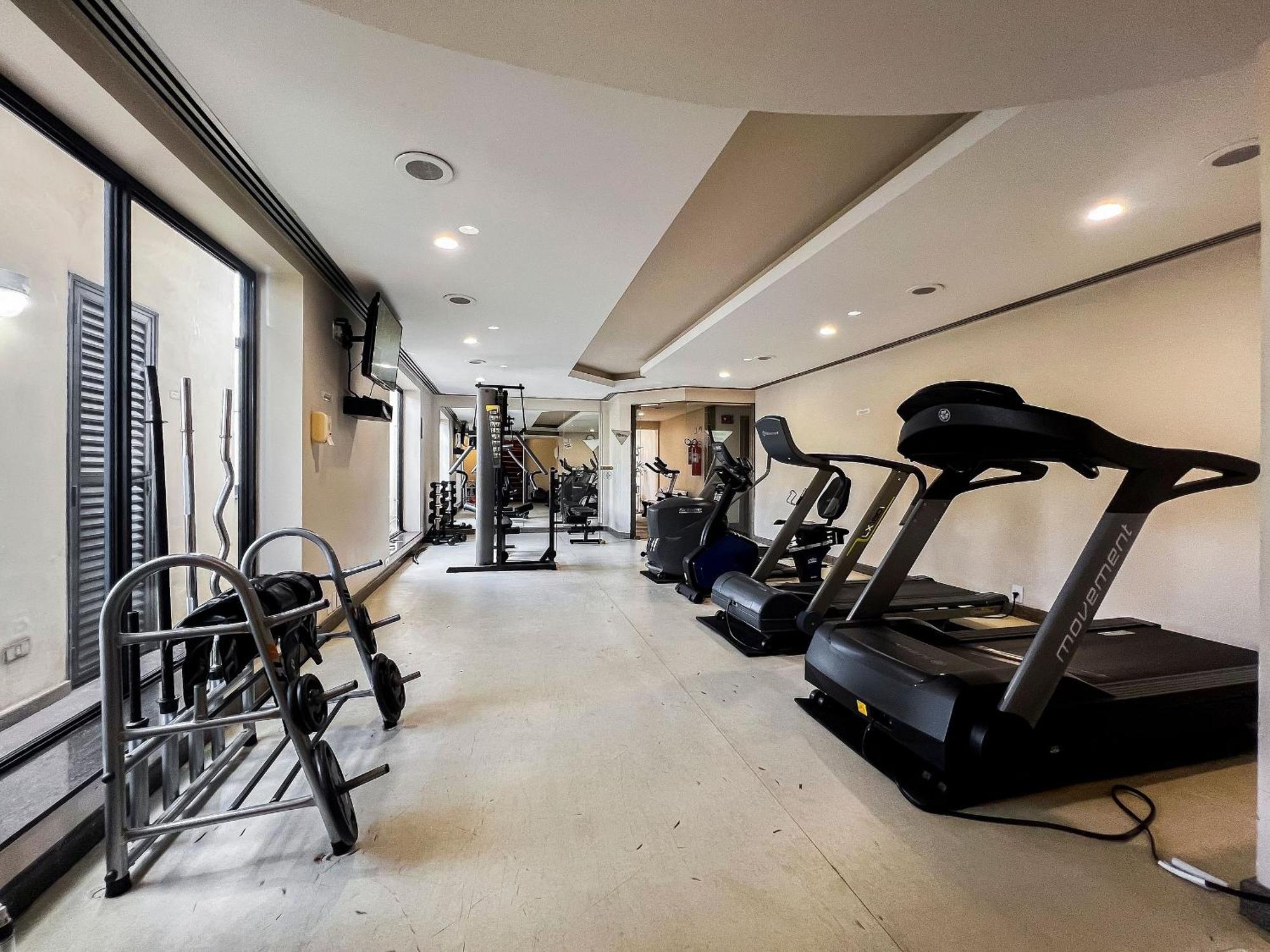 Le Premier Apartment *
